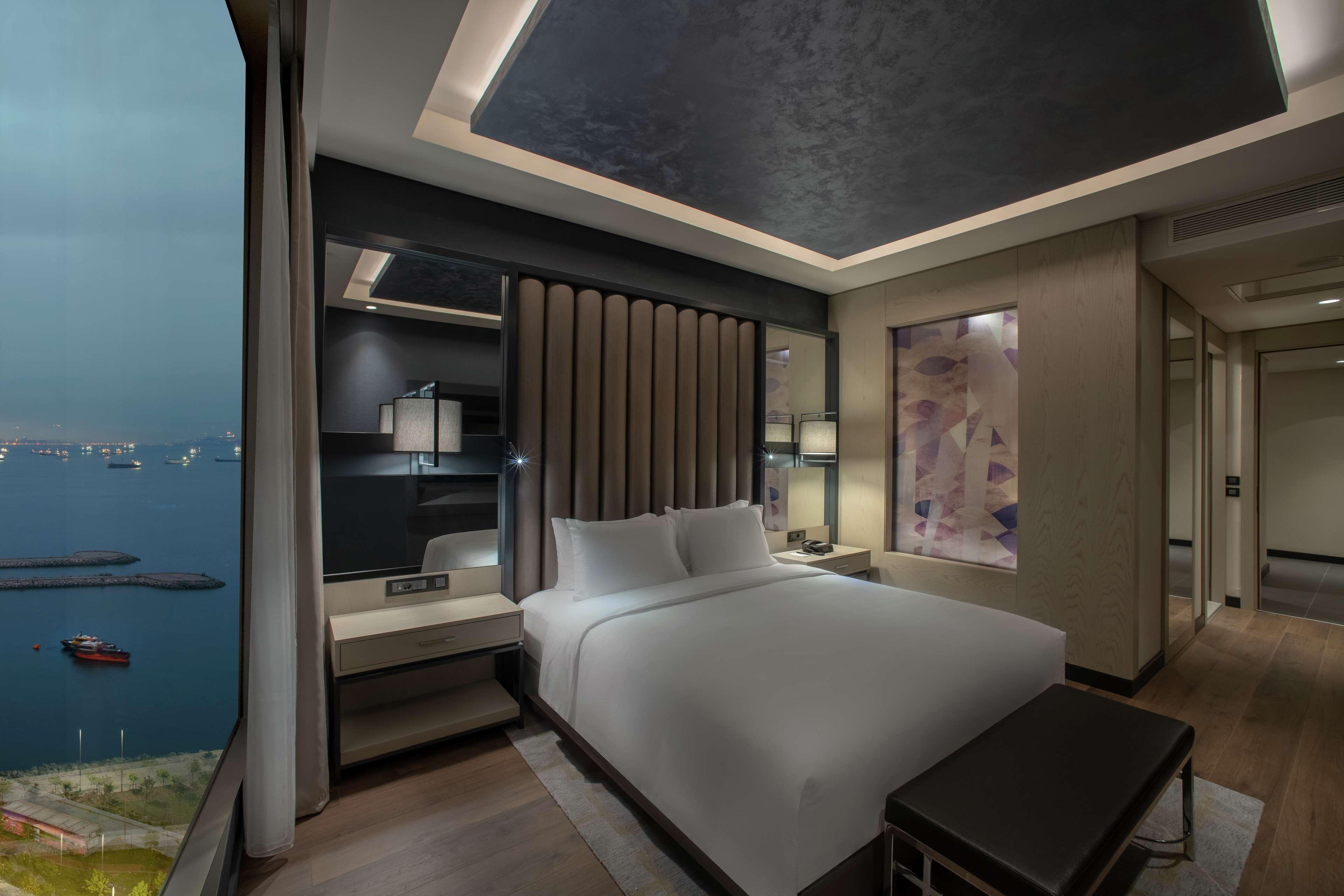 Hilton Istanbul Bakirkoy — Photos 1